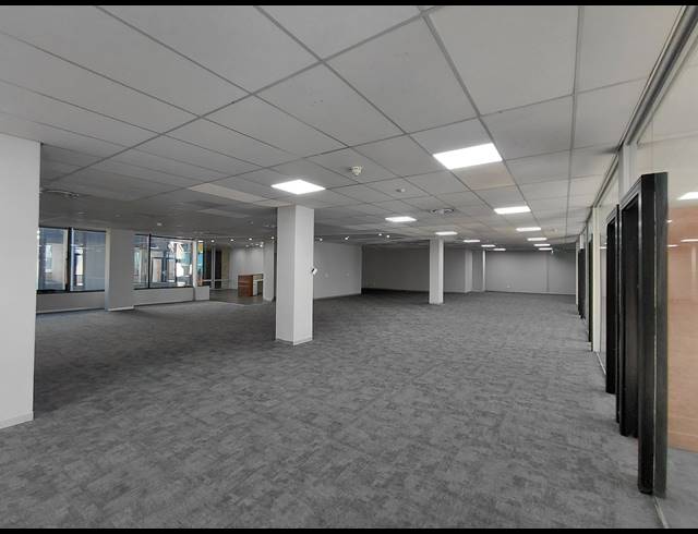 412M² OFFICE TO LET IN BRYANSTON